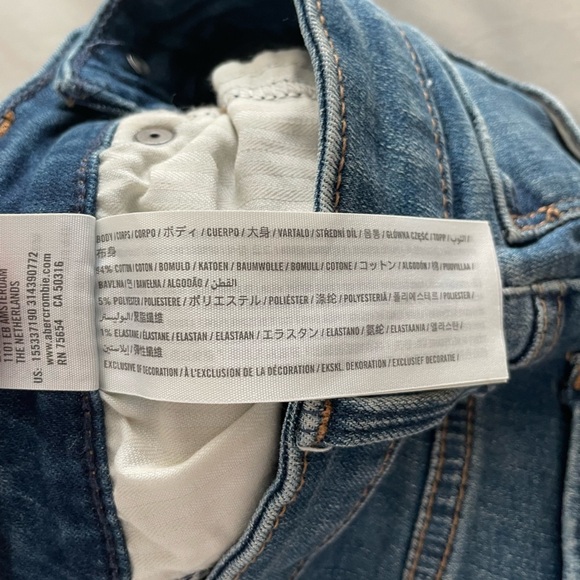 Abercrombie & Fitch Curve Love High Rise Super Skinny Ankle Jeans Size 2 Short - Picture 6 of 9